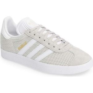 NWT🔥Adidas Gazelle Sneakers